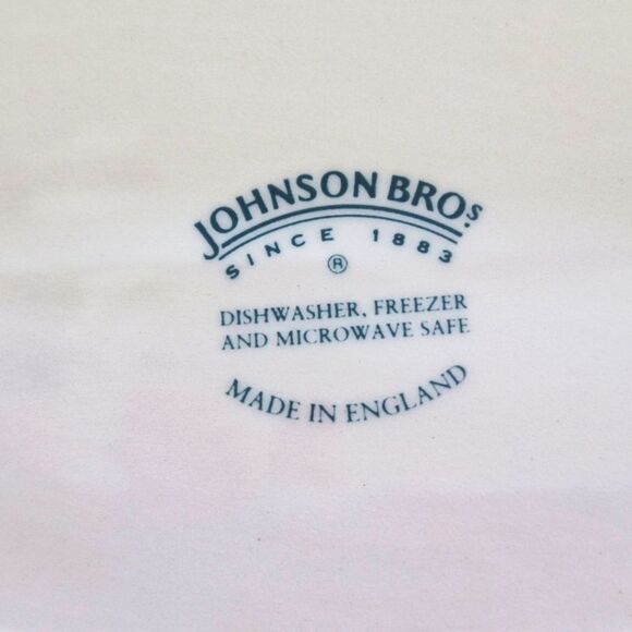 Johnson Brothers Richmond White Oval Serving Bowl 9" Vegetable Bowl England - Picture 3 of 15